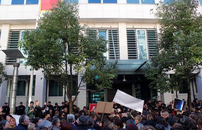 MANS: Podrška majkama u borbi za stečena prava