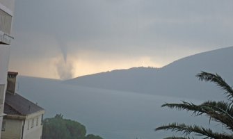 Nevrijeme u Hrvatskoj, pijavica protutnjala pored poznatog ostrva