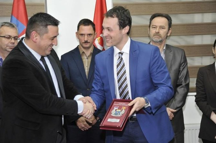 1690184810206638734605530838935927n