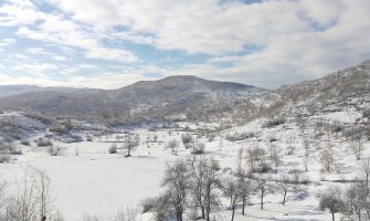 Pao snijeg na sjeveru, tokom noći prestanak padavina
