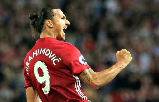 Zlatan Ibrahimović potpisuje novi ugovor sa Mančester Junajtedom