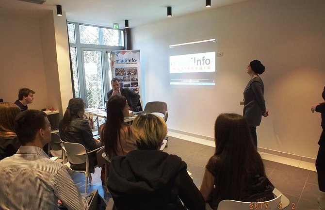 M!M održao radionicu na temu “Mladi i preduzetništvo“ 