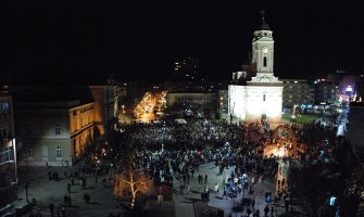 4.500 ljudi protestvovalo zbog otkazanog koncerta Vlada Georgieva (VIDEO)