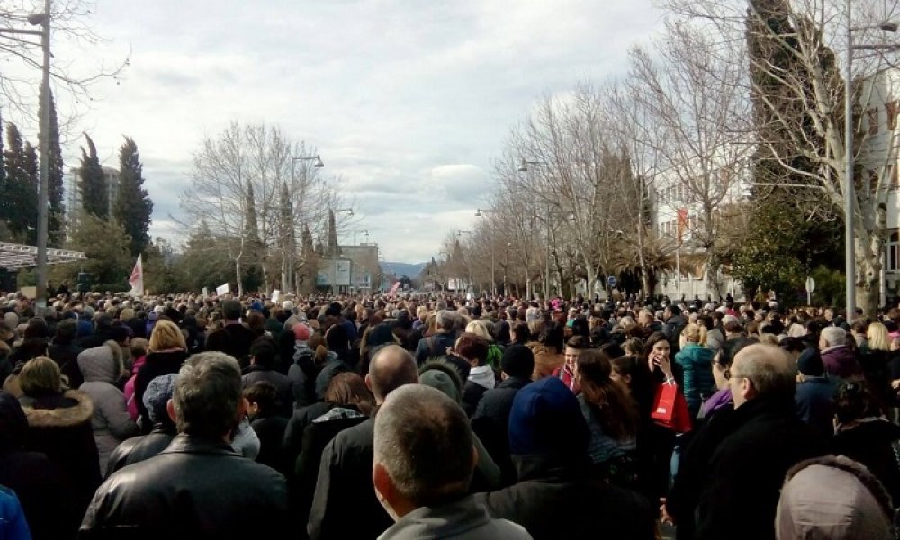 1719535410212748570817070591075323o