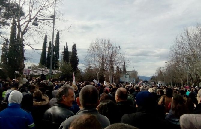 IVP: Ustavni sud odlučio da naknade za majke nijesu prioritet za njega