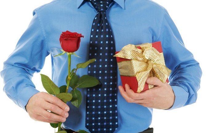 Mjere štednje: Zaposlene u državnoj upravi ostale bez poklona