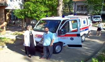 Novi reanomobil za ambulantu u Tivtu