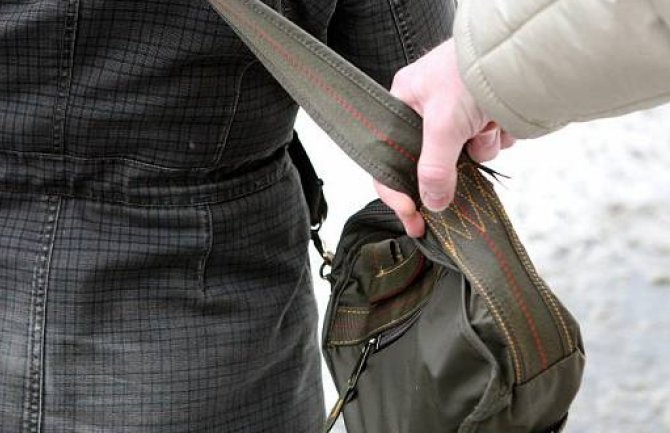 Pucnjava u Podgorici: Ranili žrtvu i oteli mu torbicu sa novcem