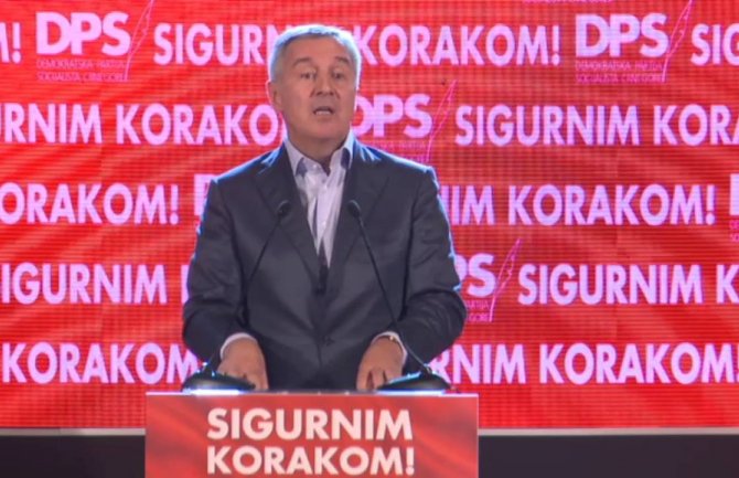 DPS o opoziciji: Niti umiju da pobijede niti da bojkotuju izbore