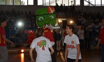 Iznenađenje za učenike Osnovne škole 