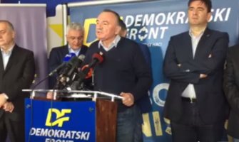 Radulović: Stidi se državo što ti žene gladuju