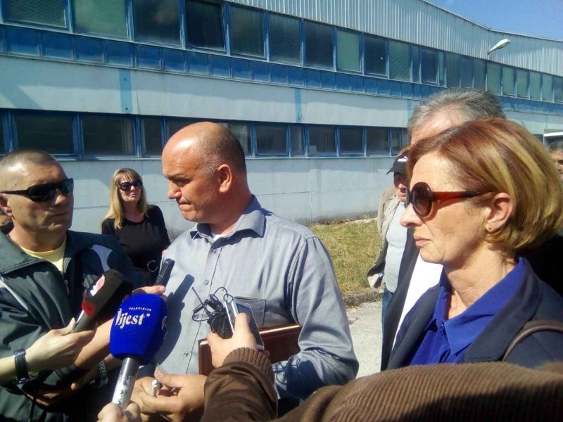 image00205de23f09f94f8dfc23791a95bd86afe7e55be1938a18d9d6dd2728e162029e7f1V