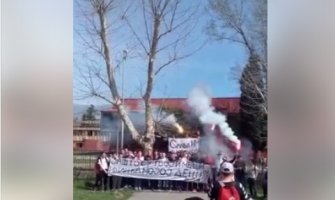 Danilovgrad: Učenici gimnazije obilježili 18 godina od bombardovanja (VIDEO)