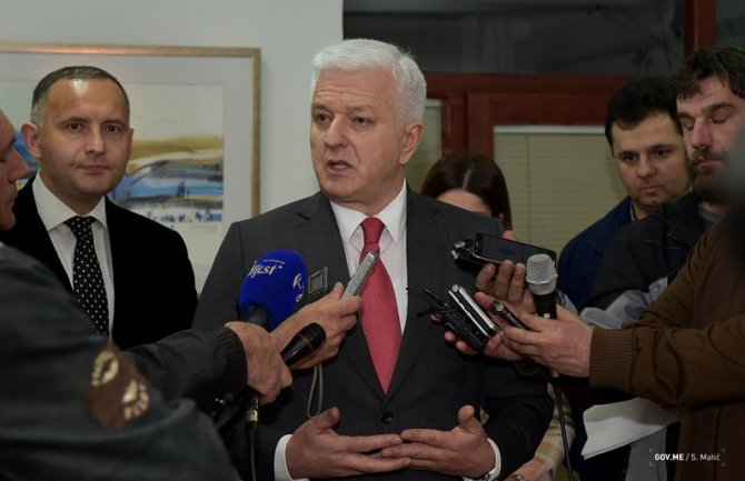 Marković: Odluka Ustavnog suda očekivana, politički blok manipuliše majkama