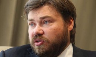 Ruski milijarder finansirao vrh DF-a