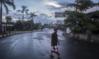 Dan tišine u Indoneziji: Ne izlaze iz kuće, ne koriste telefone...