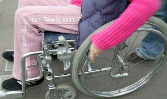 Petogodišnjoj Kristini iz Berana potrebna pomoć za operaciju u Beogradu