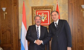 Vujanović: Crna Gora će nastaviti da bude dobar primjer regiona