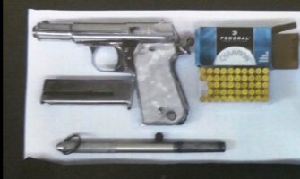 Potjernica za Novljaninom zbog pištolja i municije