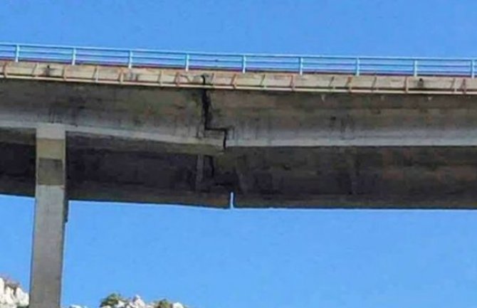 Most razdvojen, nema opasnosti po stabilnost