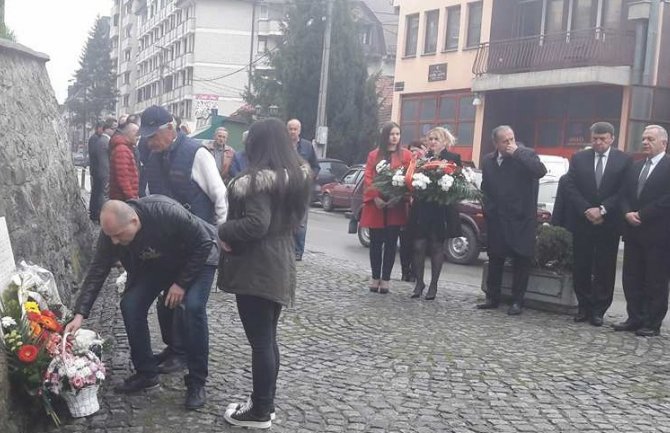 Sjećanje na stradale bugarske đake: Bol za cio život