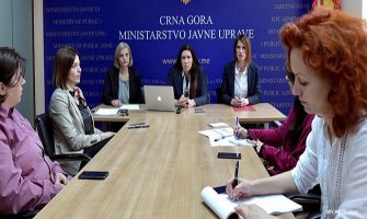 Predstavljen pilot projekat elektronskog upisa prvaka u tri podgoričke škole