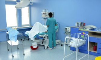 Mihajlović: Situacija u porodilištima mnogo bolja