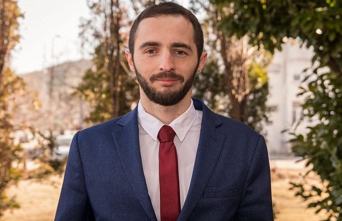 URA: Nikšić napustilo preko 3.100 stanovnika