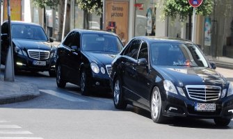 Za državne limuzine Vlada  izdvaja 12 miliona eura