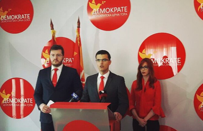 Zakoni iz oblasti obrazovanja donijeti na antidemokratski način