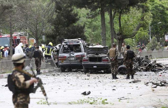 Kabul: Bombaški napad na konvoj NATO-a, najmanje osam stradalih