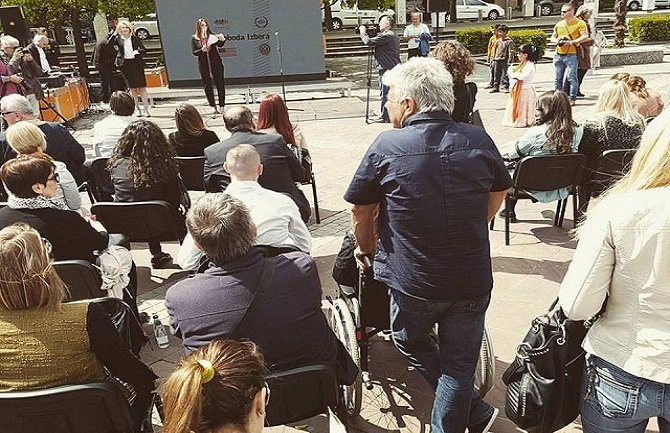 U preko 20 zemalja Evrope osobe s invaliditetom 5. maja slave prava i život!