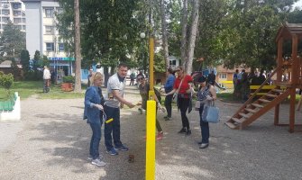 Da nam živi rad: Zaposleni Sava osiguranja uredili dječiji park