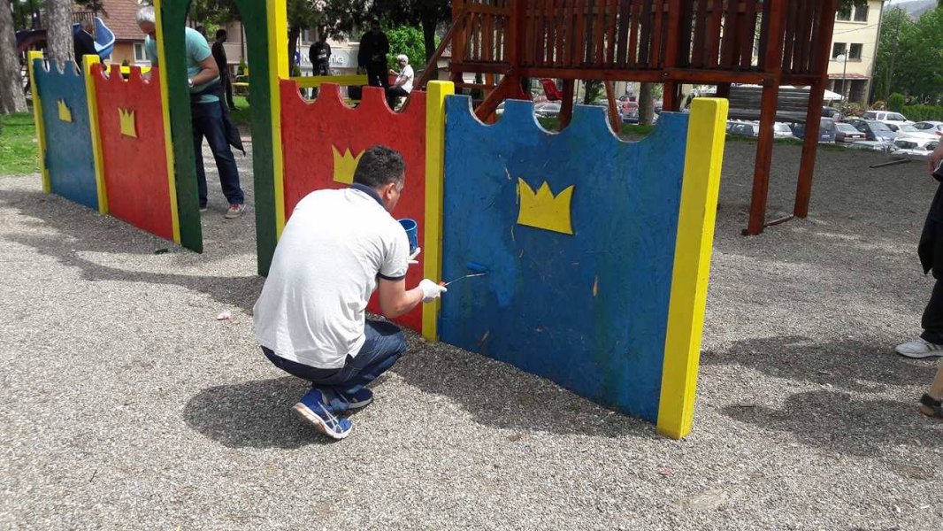 18318221102133188587539121830377572o