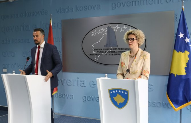 Crna Gora može da pomogne Kosovu