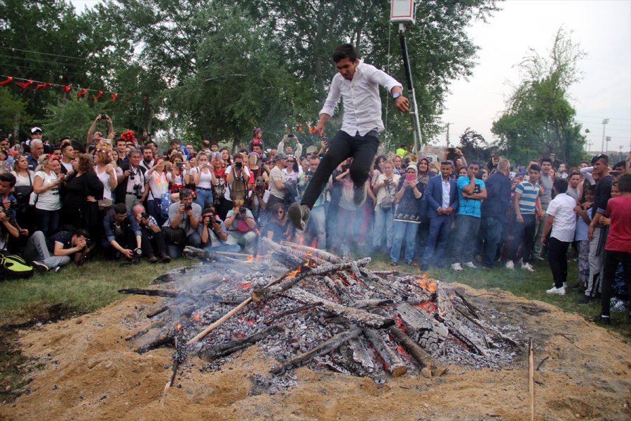 2017050622351104421783920Web