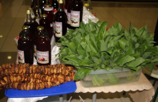 Sajam zdrave ishrane poočeo u tržnom centru Bazar