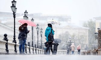 Moskva sa snijegom u maju (FOTO)