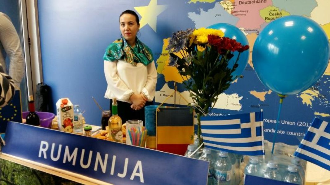 image00204c8be2f2d3db24b37e8997c648b503485292ea9b05bae400e4737c5e67929eaf6V