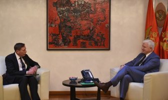 Spremni za ulaganja u telekomunikacionu infrastrukturu