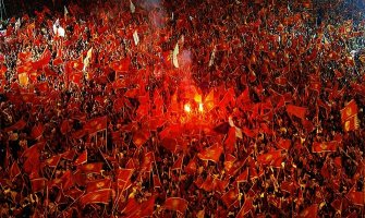 SDP: Crnogorska i NATO zastava neće sakriti kriminal i korupciju