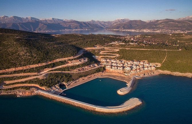 Sljedećeg ljeta otvaranje marine i hotela u Luštica Beju u Tivtu