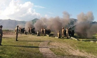 Počasna paljba u čast Dana nezavisnosti (FOTO)