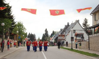 Sa Durmitora poručeno:Crna Gora iznad svega