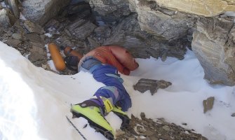 Mont Everest: Pronađena tijela četiri planinara