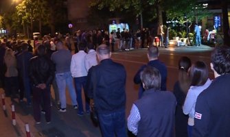 Građani sinoć zapalili svijeće za Duška Jovanovića