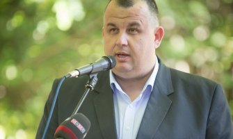 Cakan donirao svih svojih 11 plata