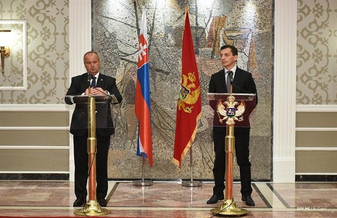 Crna Gora i Slovačka intenziviraće odbrambenu saradnju kao zemlje saveznice