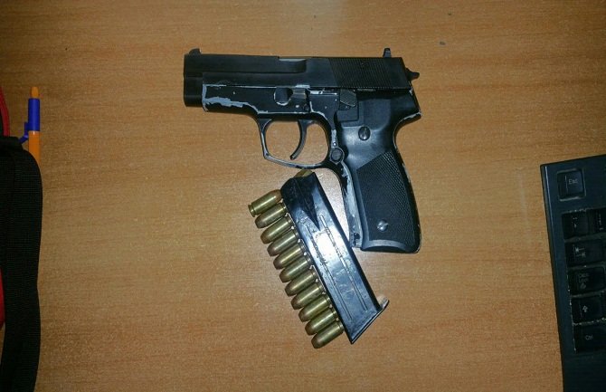 Baranin uhapšen zbog pištolja i 11 metaka