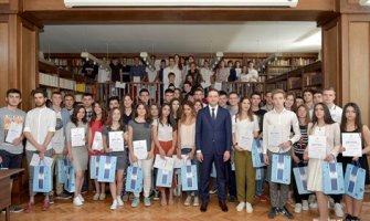 Šehović učenicima:Znanje je neuništivo, vjerujte sebi 